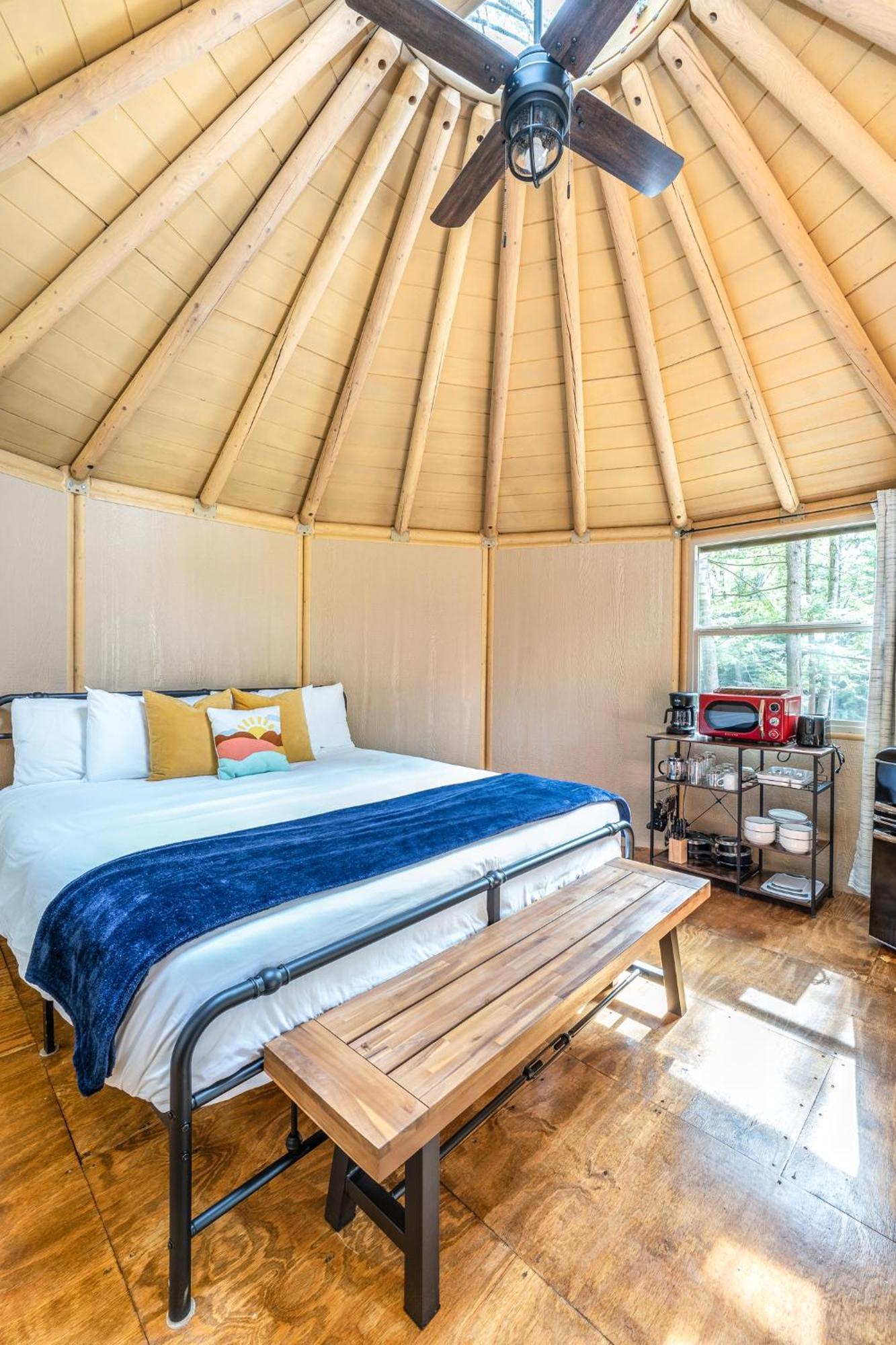 Trekker, Treehouses Cabins And Lodge Rooms Lac George Extérieur photo