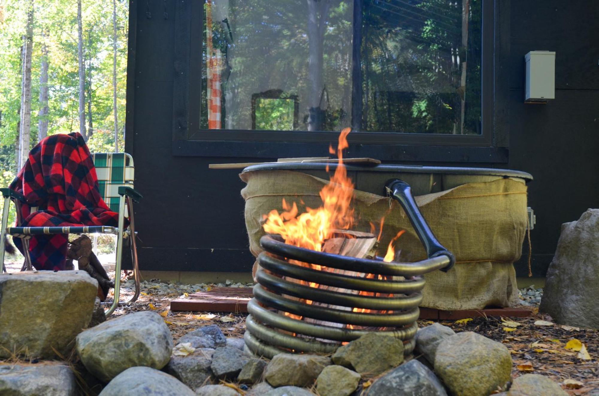 Trekker, Treehouses Cabins And Lodge Rooms Lac George Extérieur photo